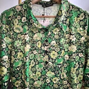 NWT! Zara Green Retro Mod Floral Mini Dress with Long Sleeves
